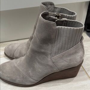 Toms Light Gray Suede Ankle Booties
